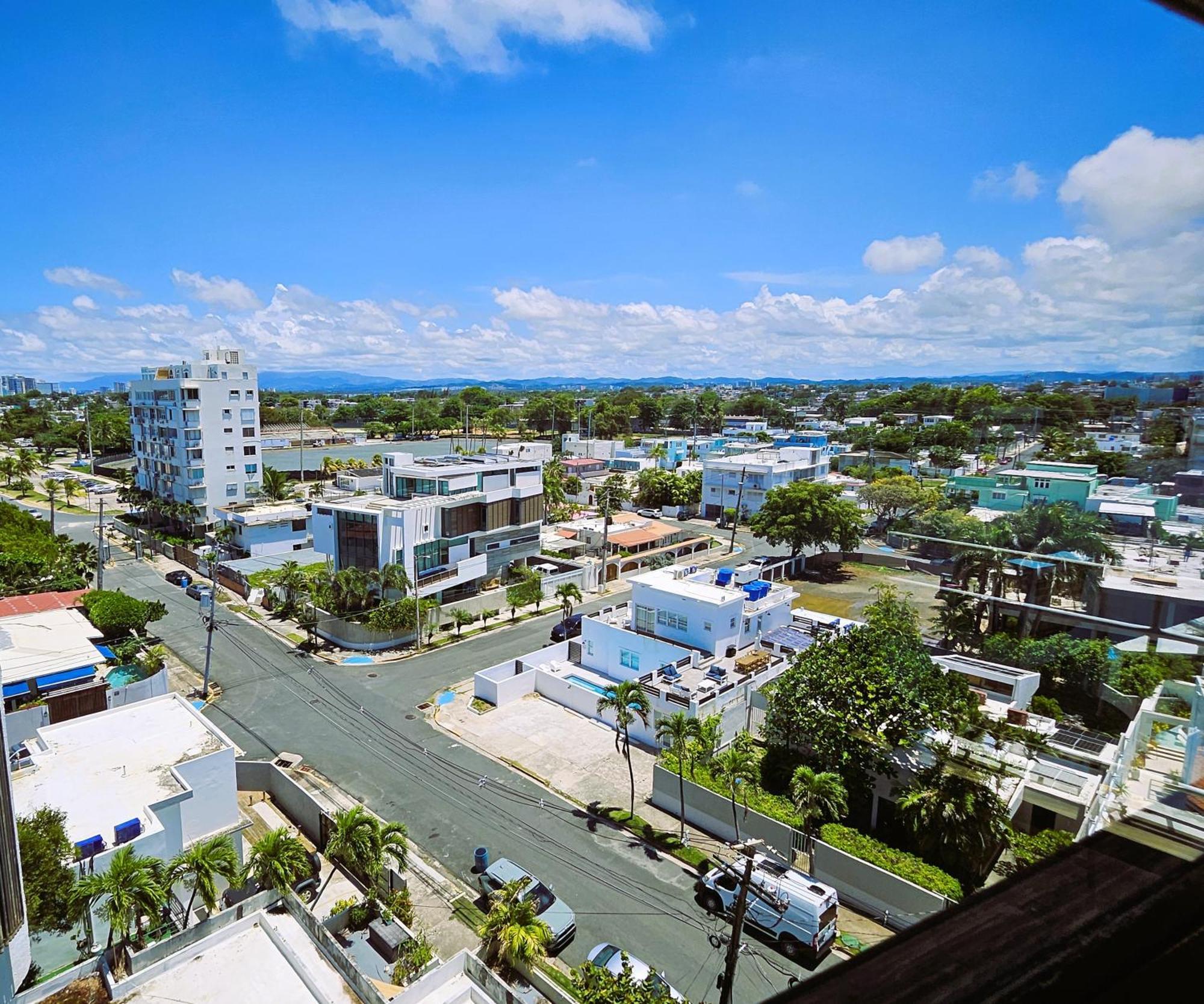 Kasa Starfish By The Sea Balcony Ocean And City View San Juan Exterior foto