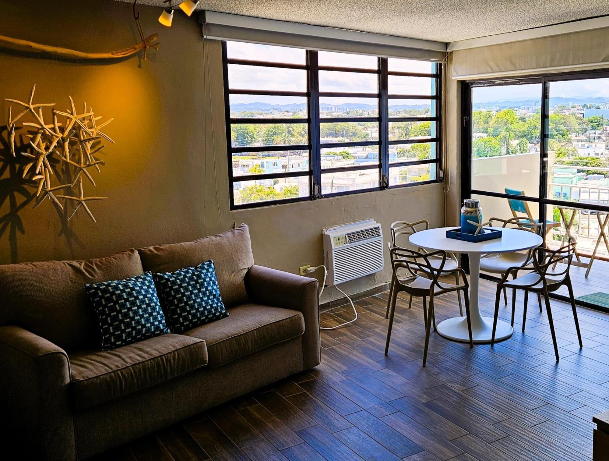Kasa Starfish By The Sea Balcony Ocean And City View San Juan Exterior foto